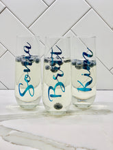 Load image into Gallery viewer, Glass Stemless Champagne Flute Set of 5